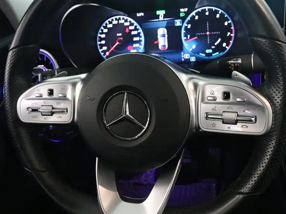 Mercedes-Benz C-Class 2020 — фото 6
