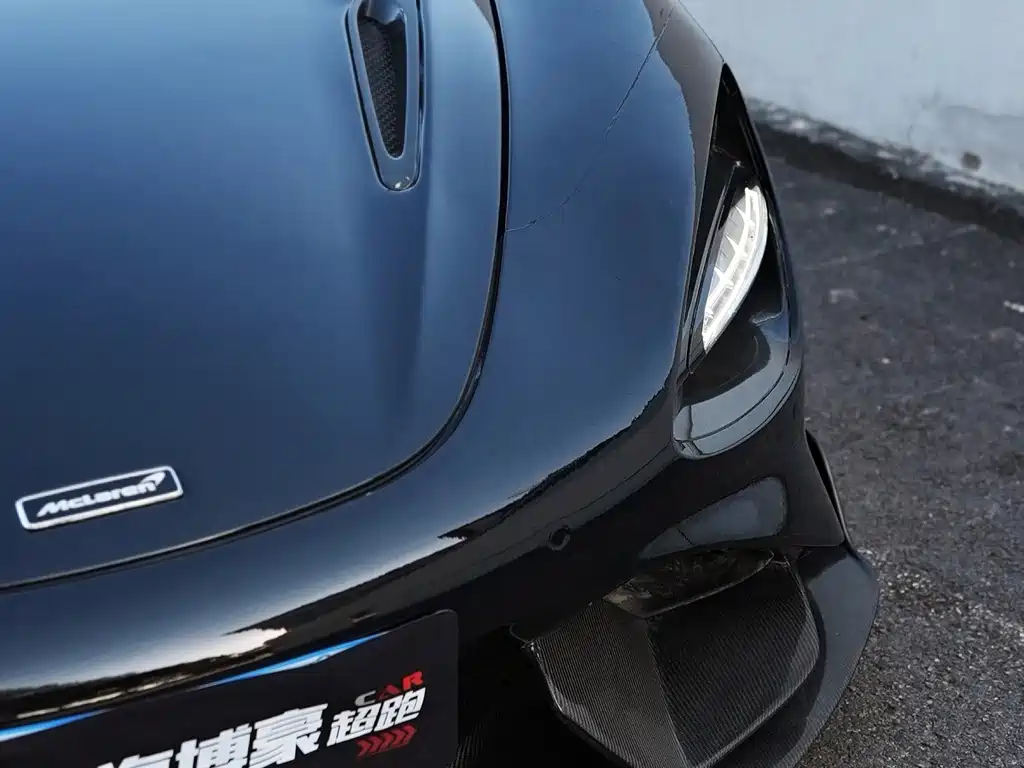 McLaren 720S 2019 — фото 10