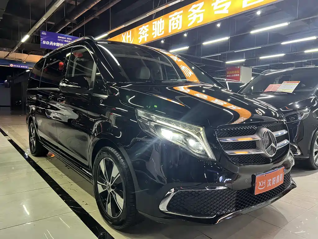 Mercedes-Benz V-Class 2022