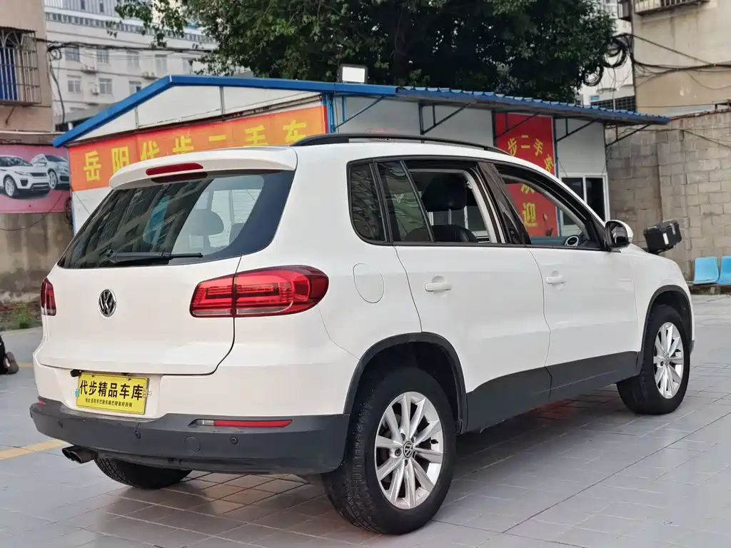 Volkswagen Tiguan 2017 — фото 20