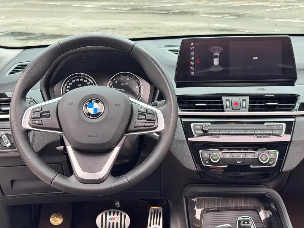 BMW X1 2019 — фото 16