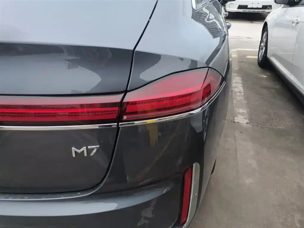 Roewe M7 DMH 2026 — фото 8