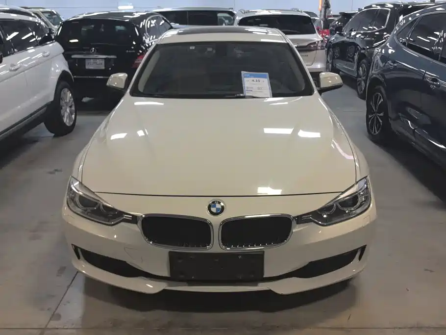 BMW 3 Series 2022