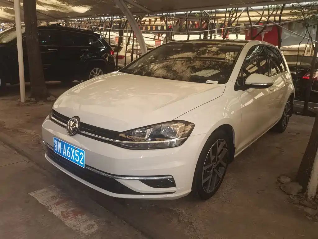 Volkswagen Golf 2020