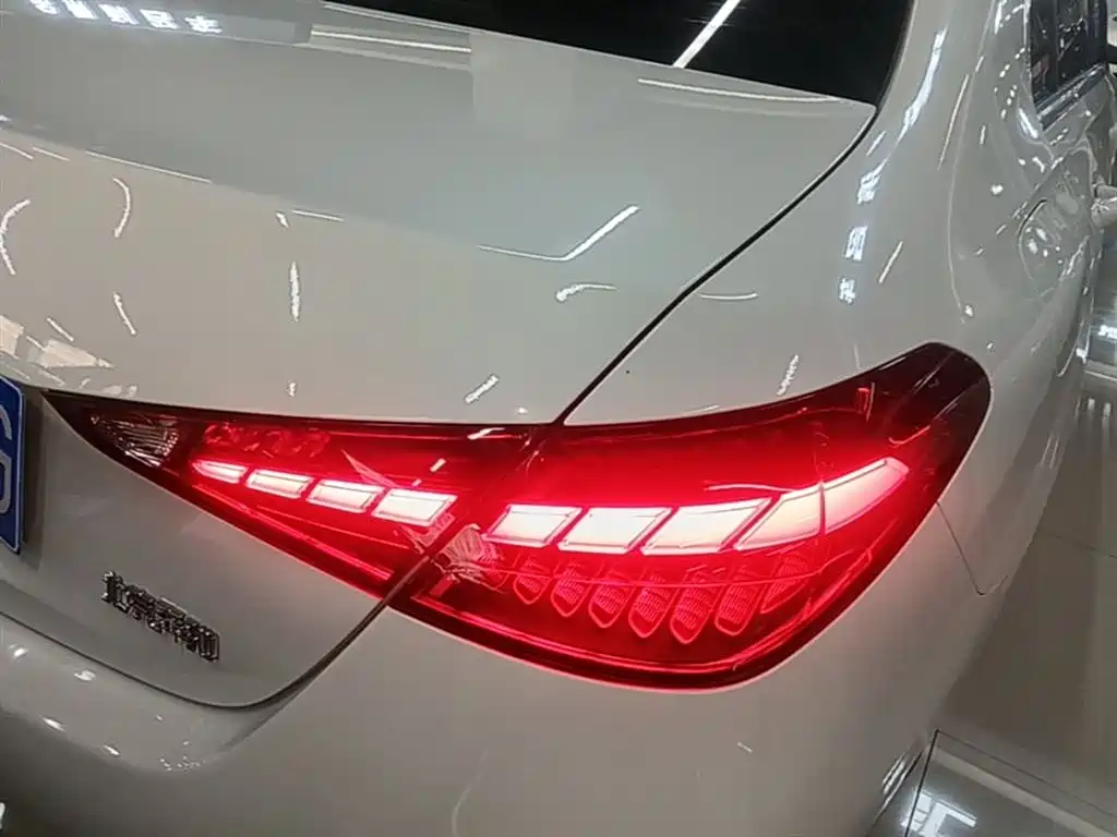 Mercedes-Benz C-Class 2022 — фото 24