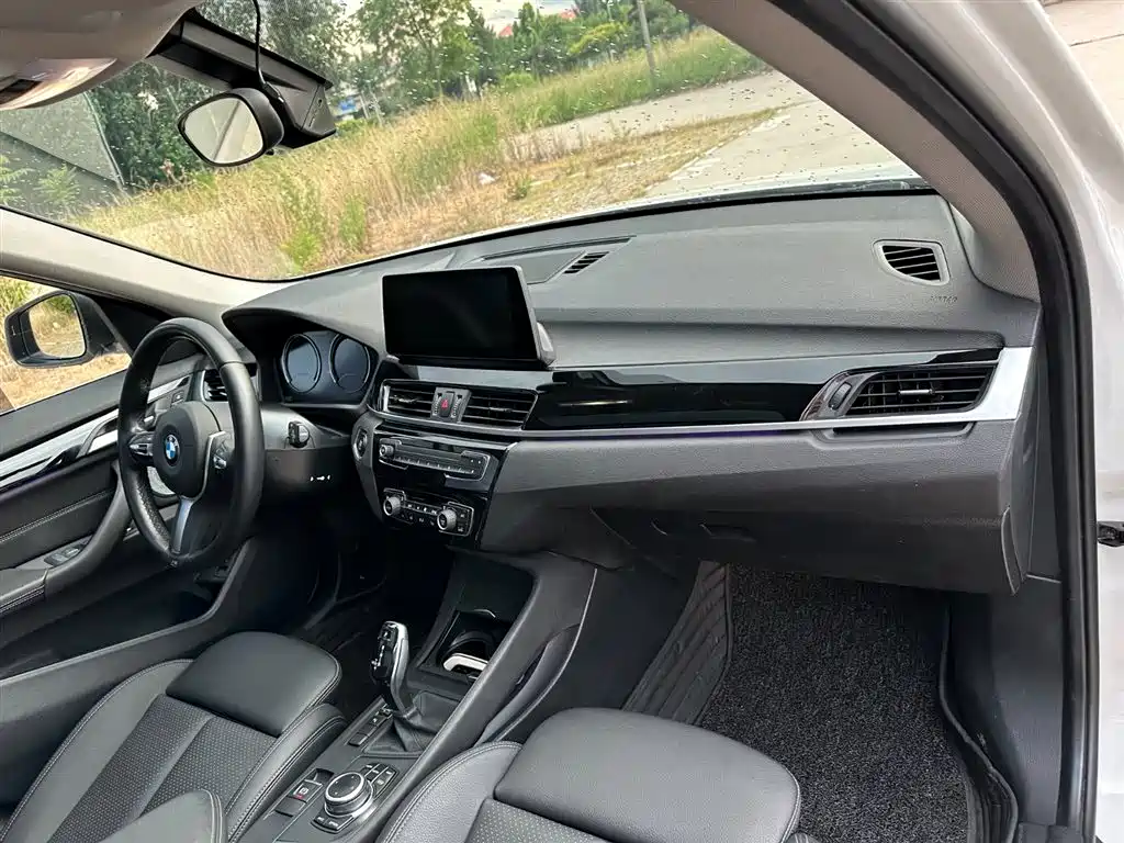 BMW X1 2022 — фото 17