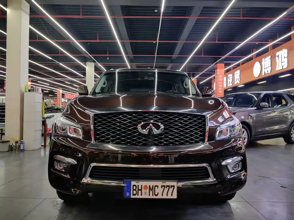 Infiniti QX80 2017 — фото 2