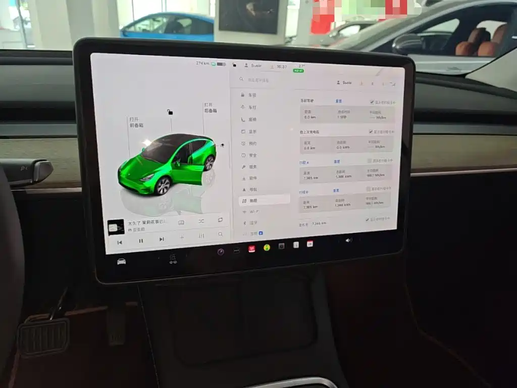 Tesla Model Y 2023 — фото 13