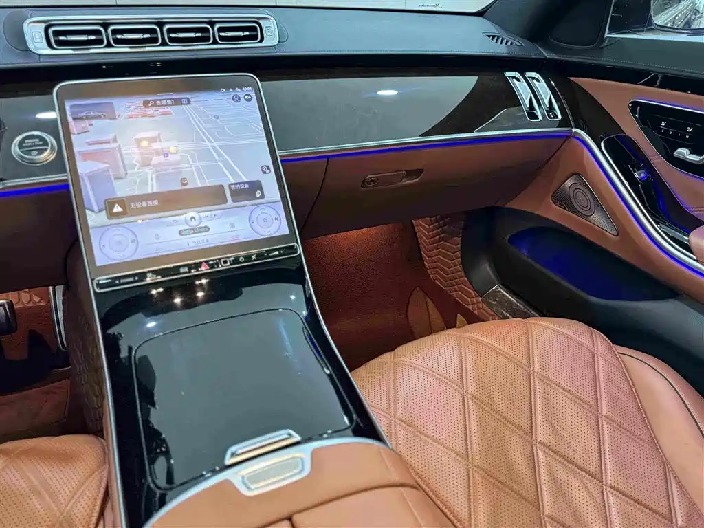 Mercedes-Benz Maybach S-Class 2021 — фото 13