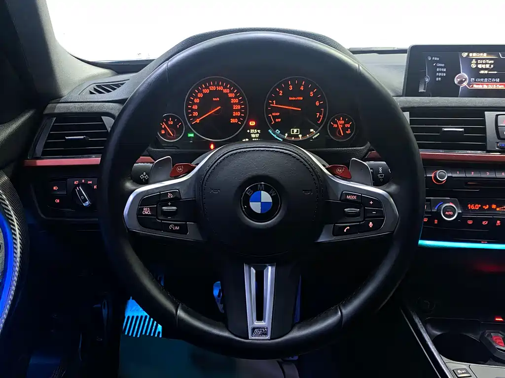 BMW 3 Series 2014 — фото 16