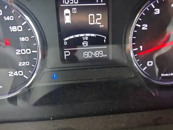 Roewe RX5 2017