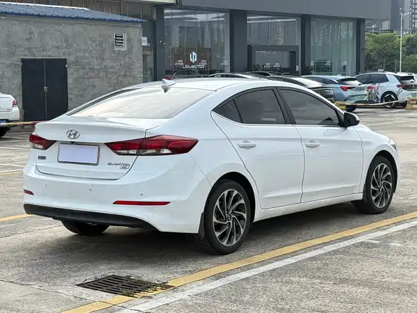 Hyundai Celesta 2017