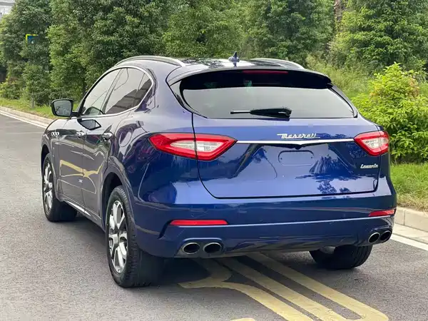 Maserati Levante 2016
