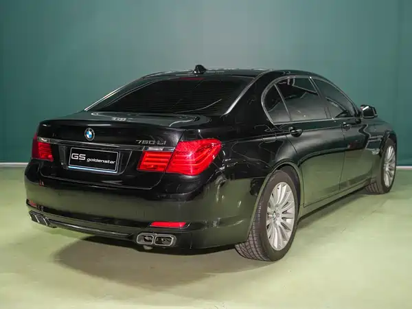 BMW 7 Series 2010