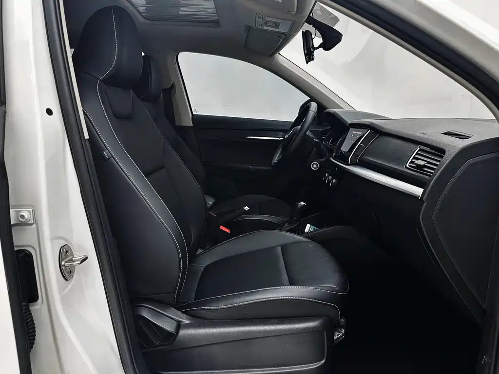 Skoda Kamiq 2022 — фото 20