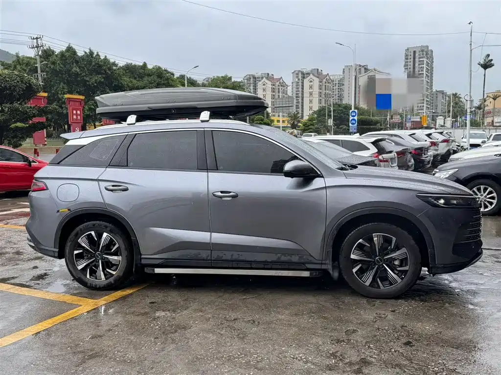 BYD Seal 05 DM-i 2025 — фото 4