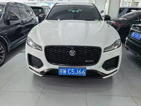 Jaguar F-PACE 2023