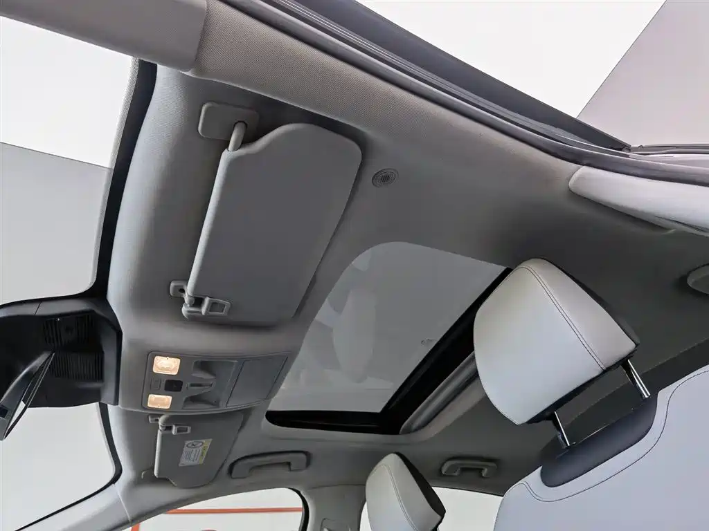 Ford Mondeo 2022 — фото 14