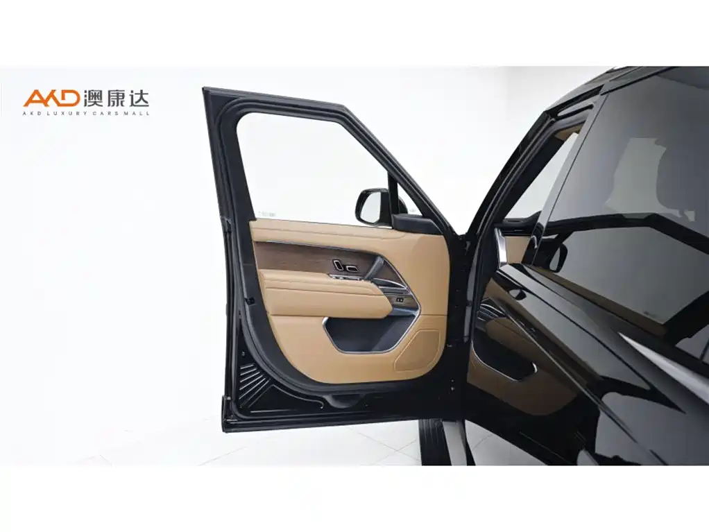 Land Rover Range Rover 2023 — фото 10