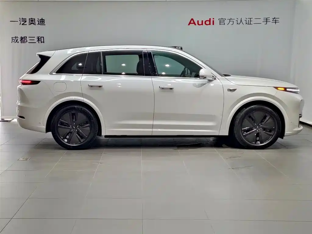 Li Auto Li L7 2024