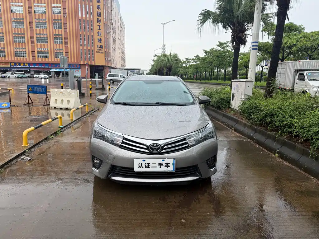 Toyota Corolla 2015