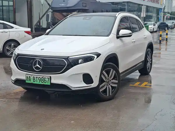 Mercedes-Benz EQA 2023
