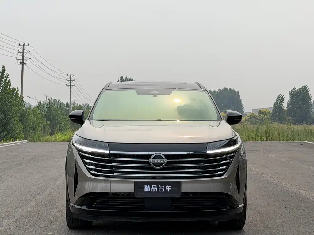 Nissan Teramont 2024