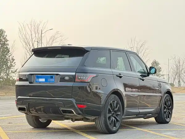 Land Rover Range Rover Sport 2015