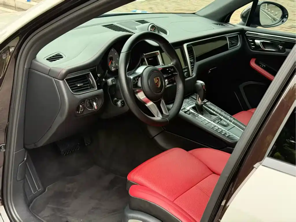 Porsche Macan 2016