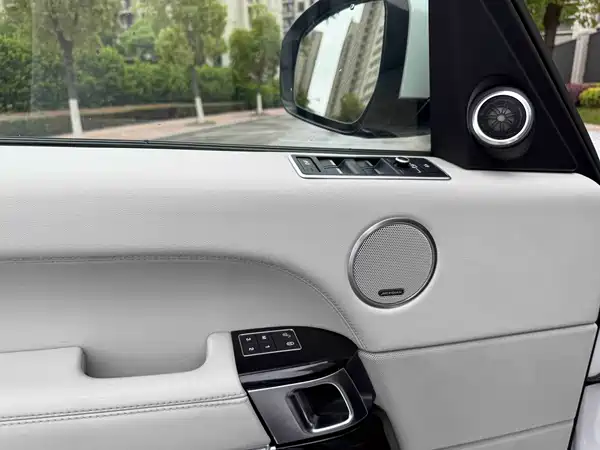 Land Rover Range Rover 2017