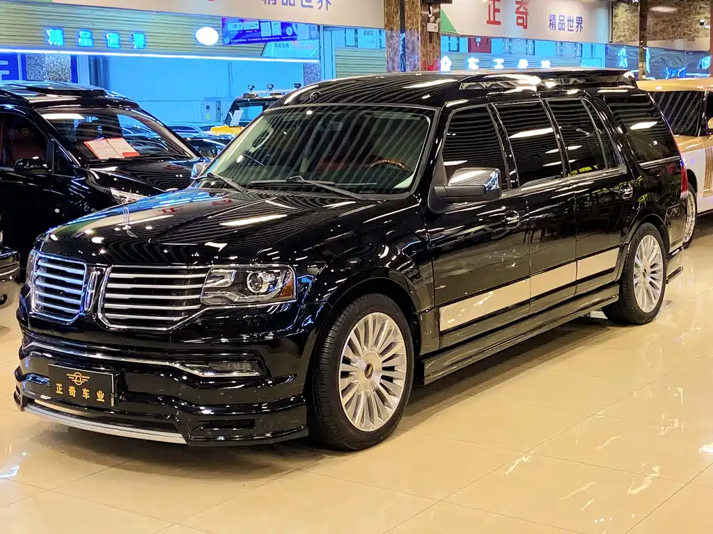 Lincoln Navigator 2017 — фото 3