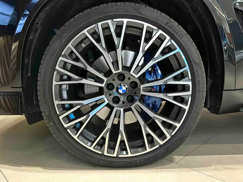 BMW X5 2025 — фото 6