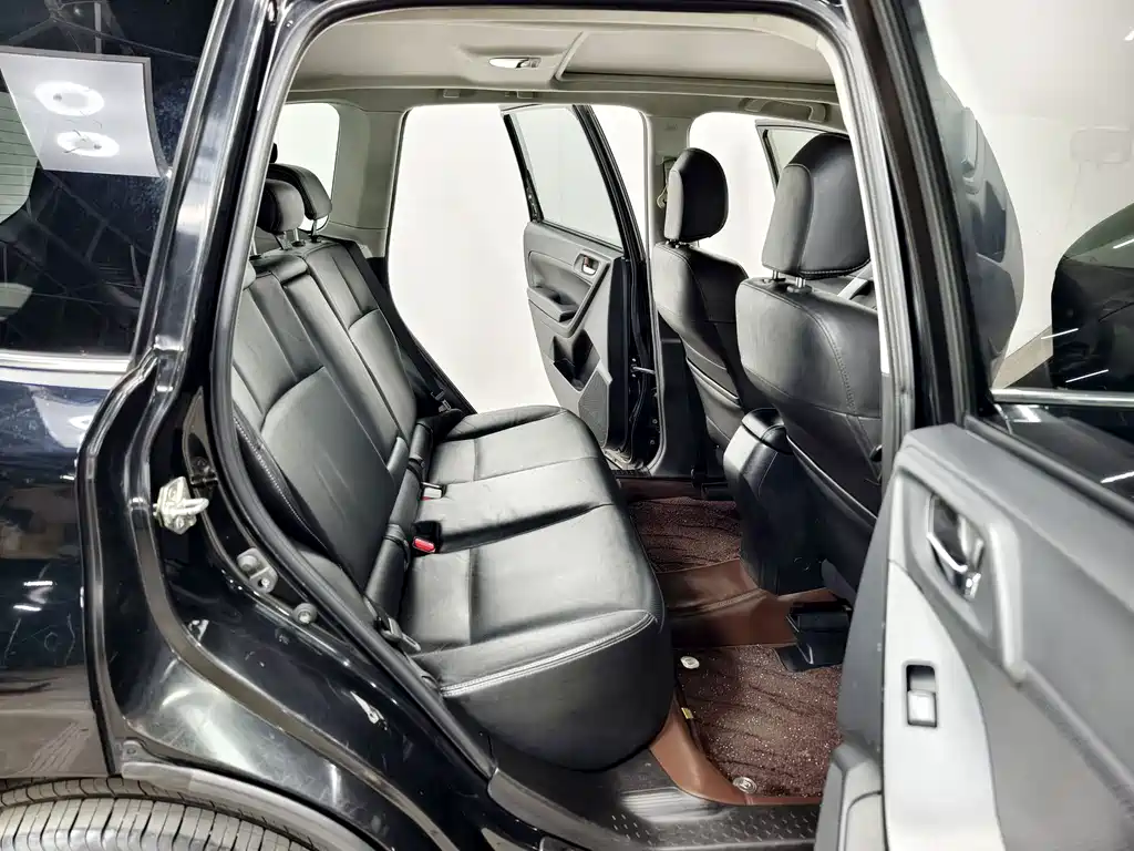 Subaru Forester 2014 — фото 16