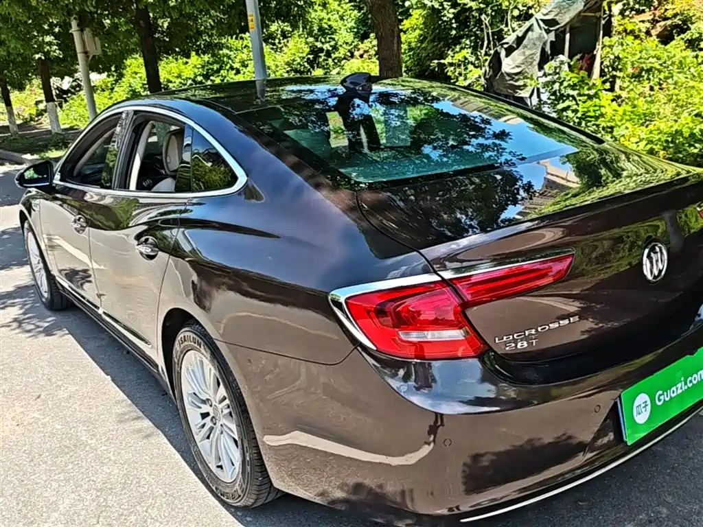 Buick LaCrosse 2017 — фото 5