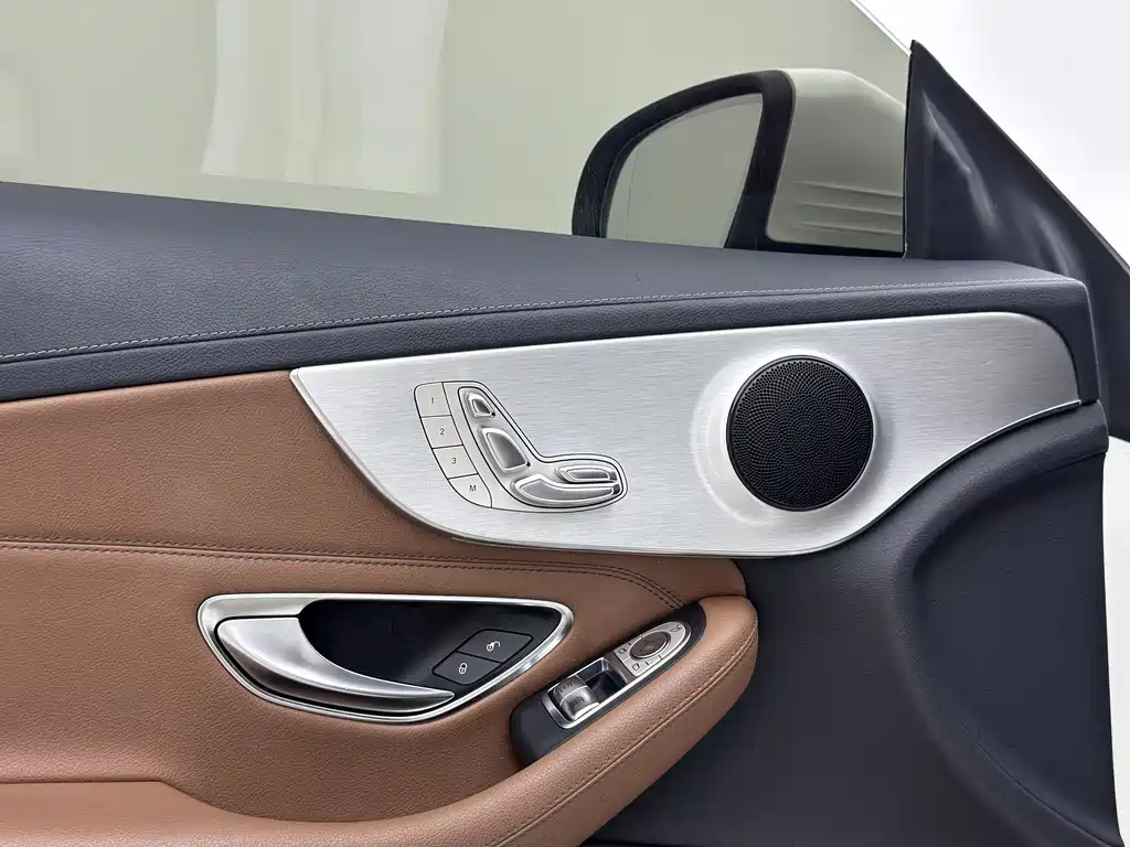 Mercedes-Benz C-Class 2016 — фото 13