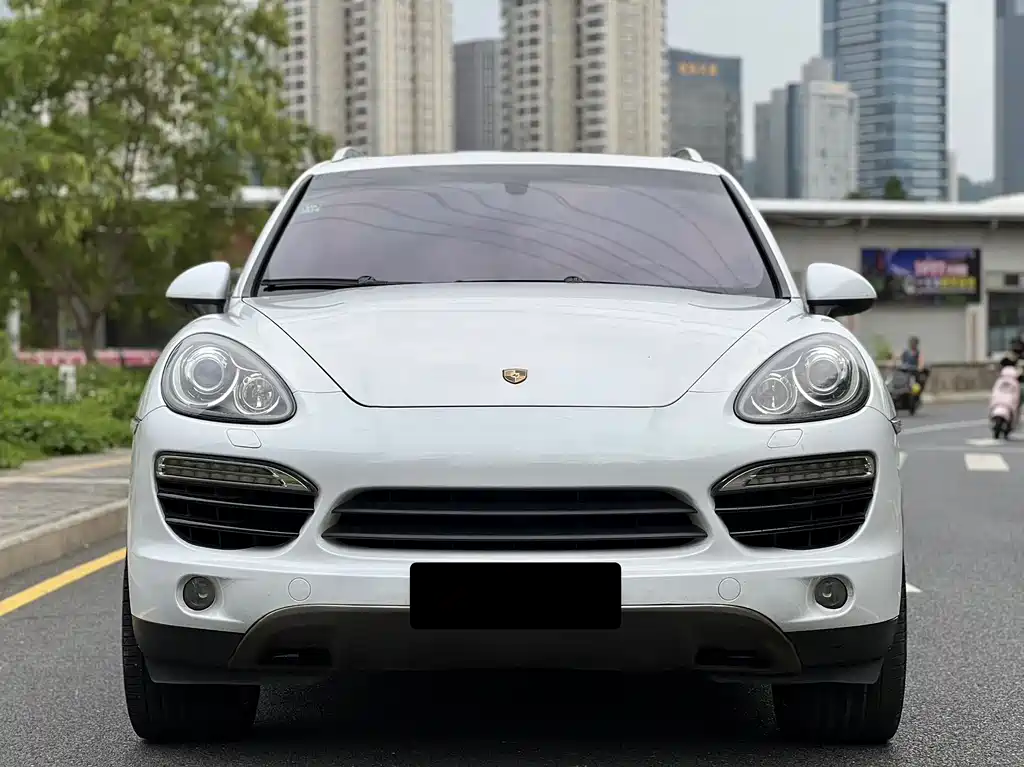 Porsche Cayenne 2014 — фото 2