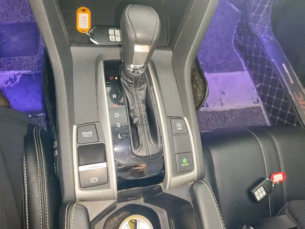 Honda Civic 2020 — фото 14