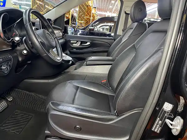 Mercedes-Benz V-Class 2021