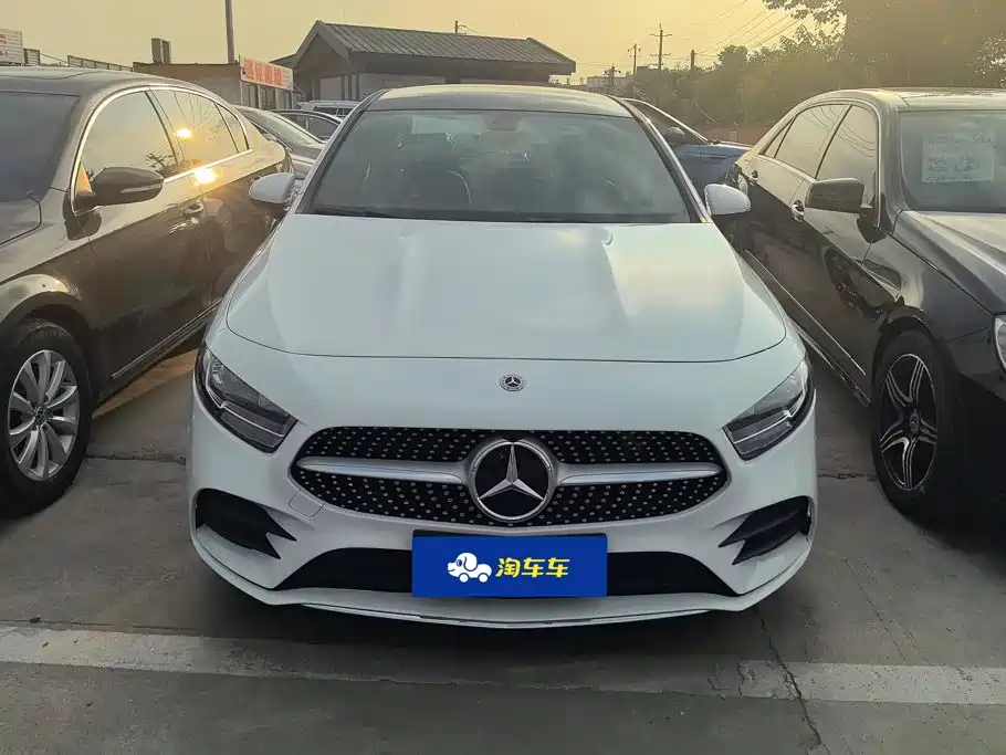 Mercedes-Benz A-Class 2021