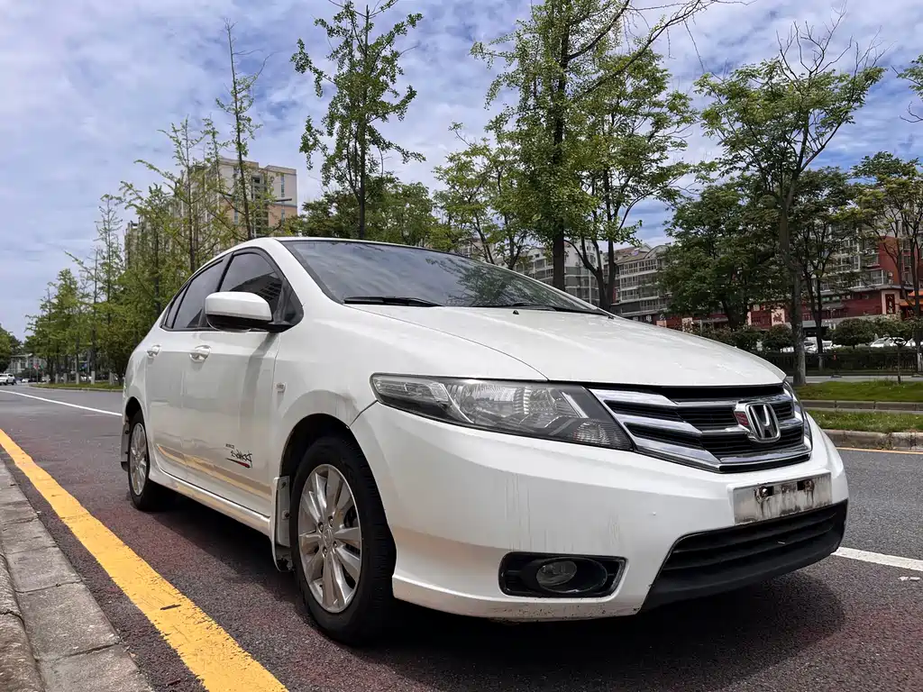 Honda City Classic 2014 — фото 3