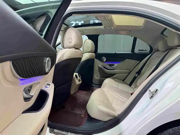 Mercedes-Benz C-Class 2015