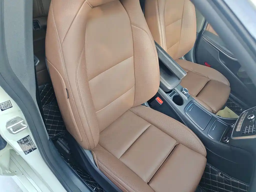Mercedes-Benz CLA 2016 — фото 20