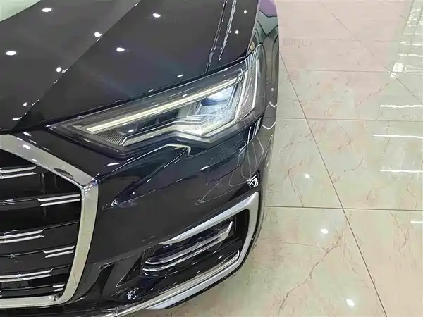 Audi A6L 2023