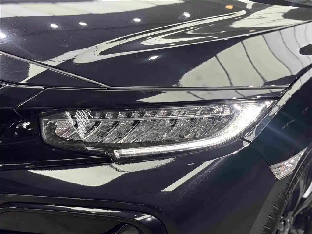Honda Civic 2021 — фото 4