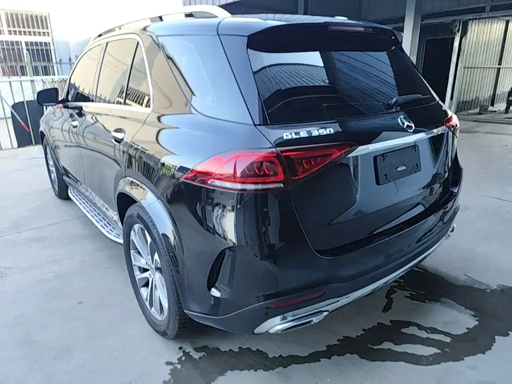 Mercedes-Benz GLE 2023