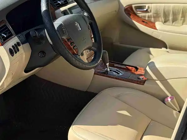 Toyota Crown 2006