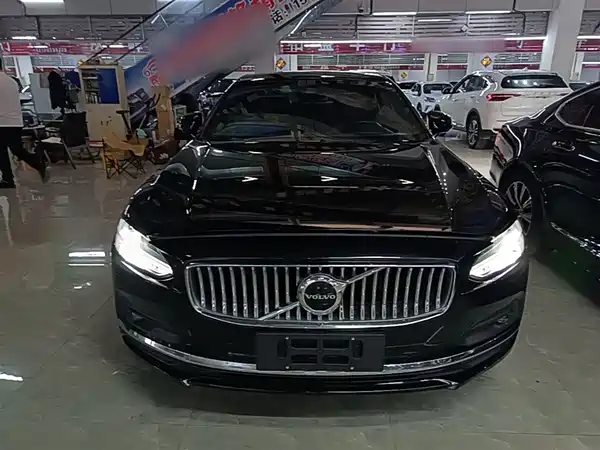 Volvo S90 2021