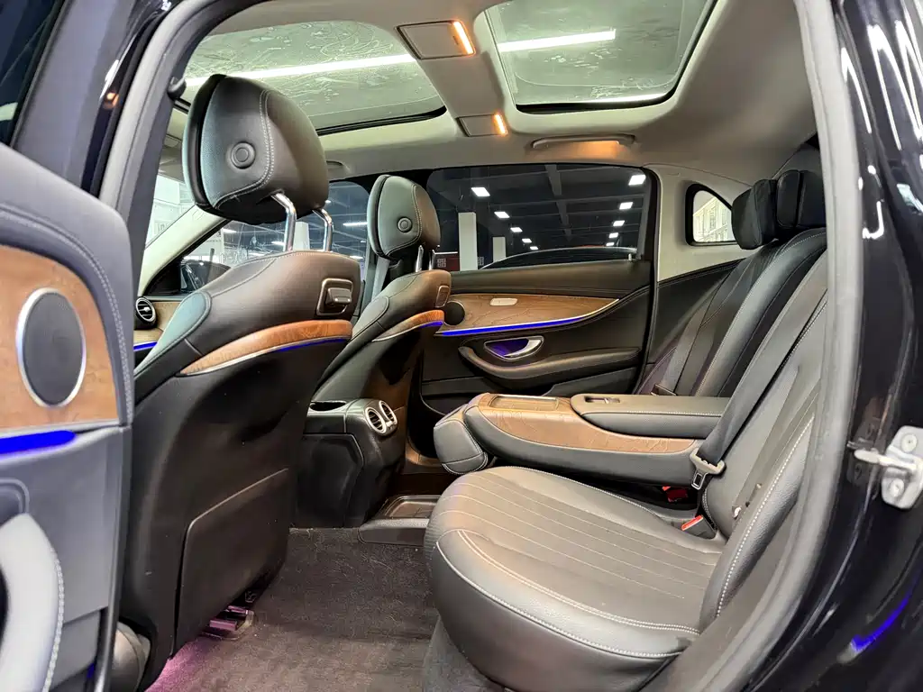 Mercedes-Benz E-Class 2018 — фото 5