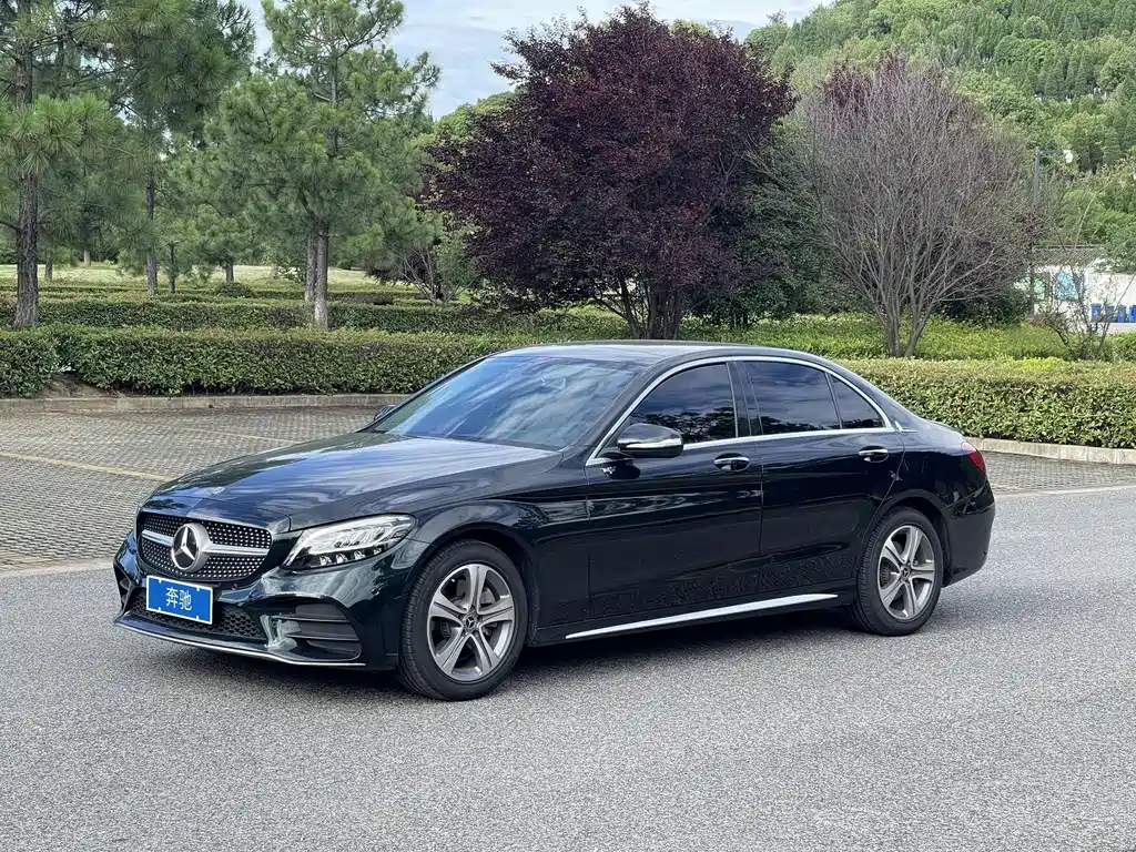 Mercedes-Benz C-Class 2019 — фото 1