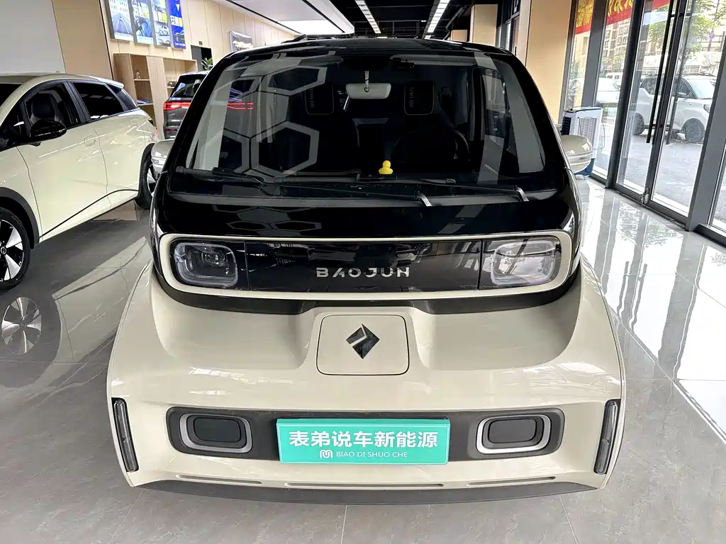 Baojun KiWi EV 2022 — фото 2
